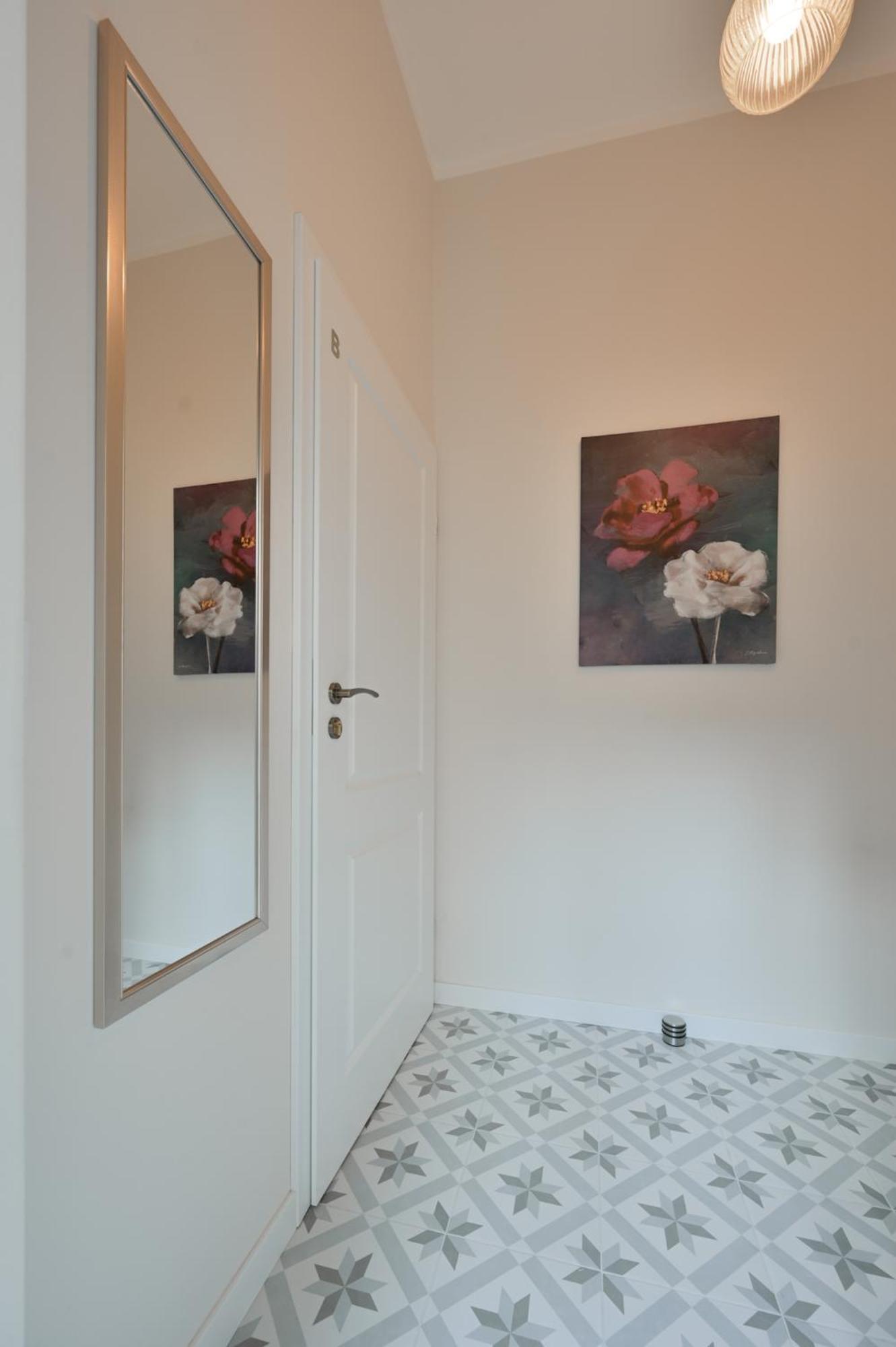Rentplanet - Studio Plac Matejki Krakow Luaran gambar