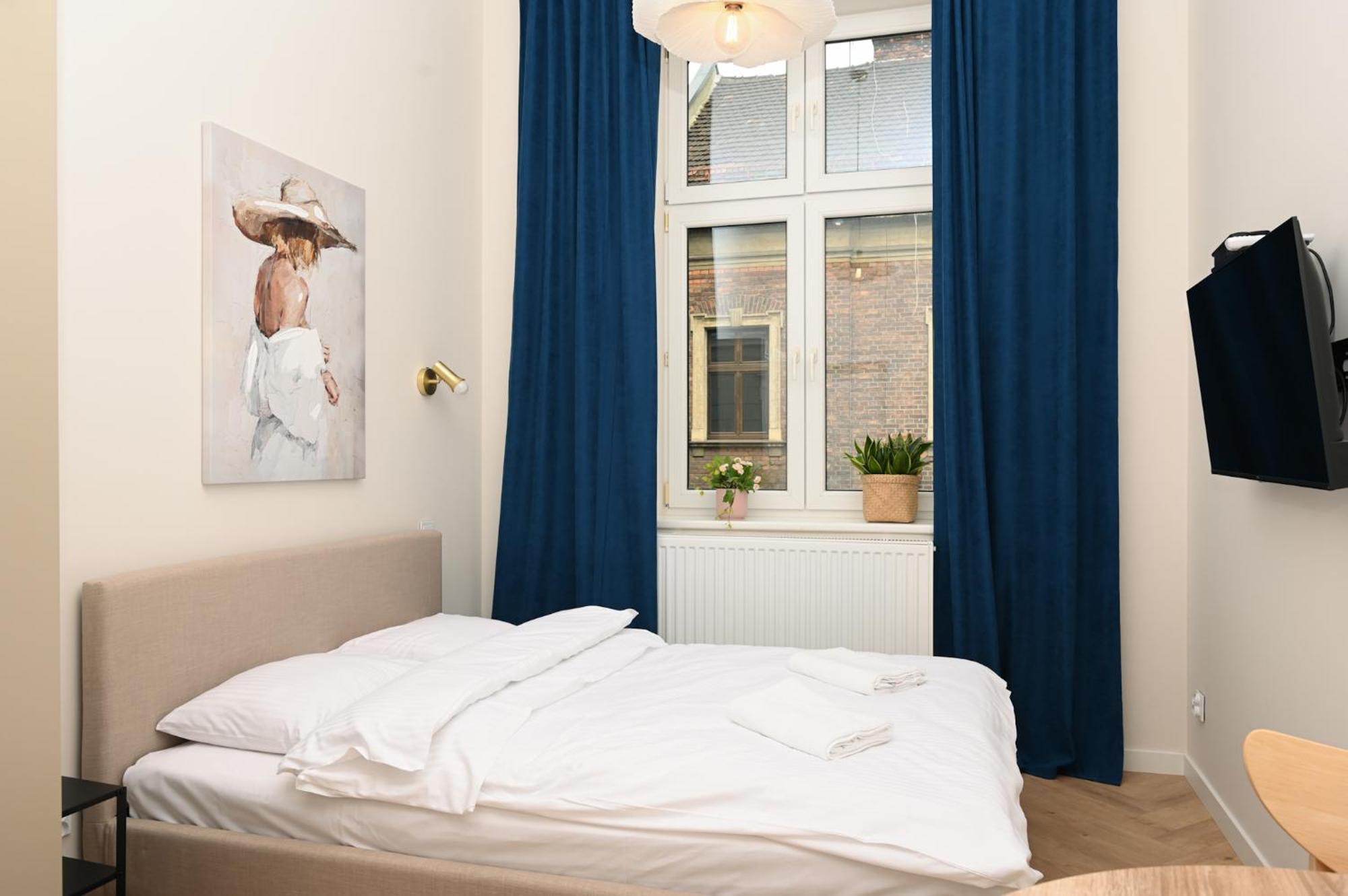 Rentplanet - Studio Plac Matejki Krakow Luaran gambar