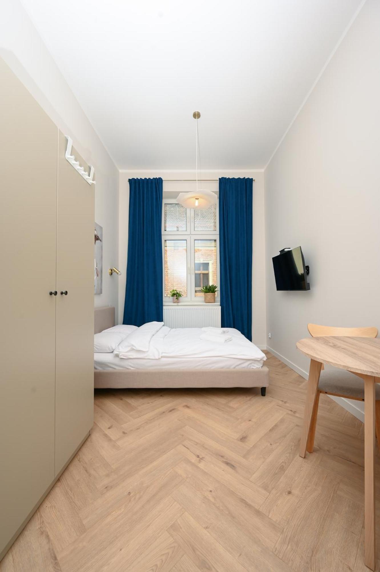 Rentplanet - Studio Plac Matejki Krakow Luaran gambar